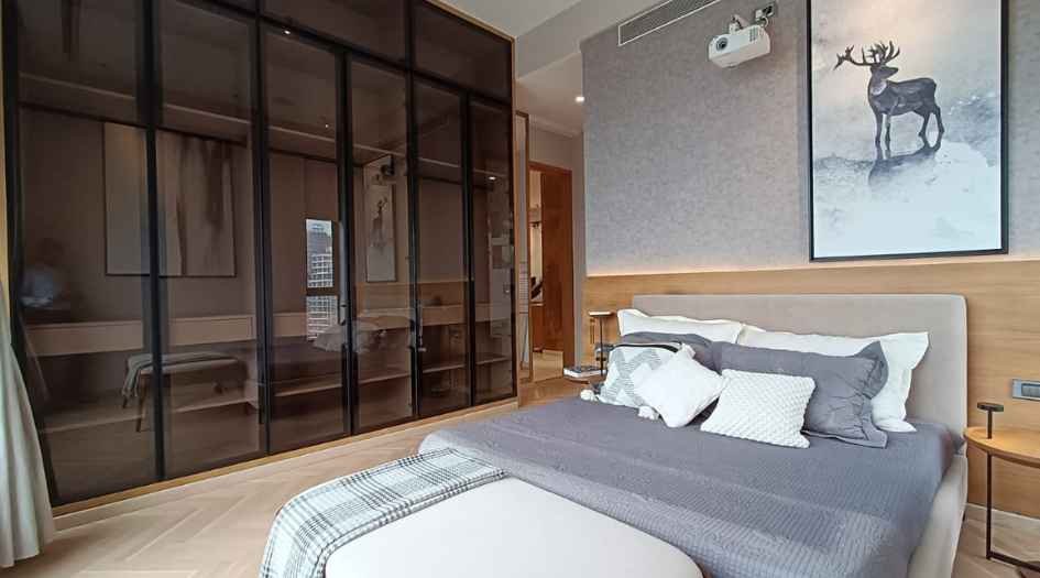 Suraj-Palette-Actual-Flat-Image-Master-Bedroom